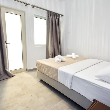 Southern Nights Inn Gjilek